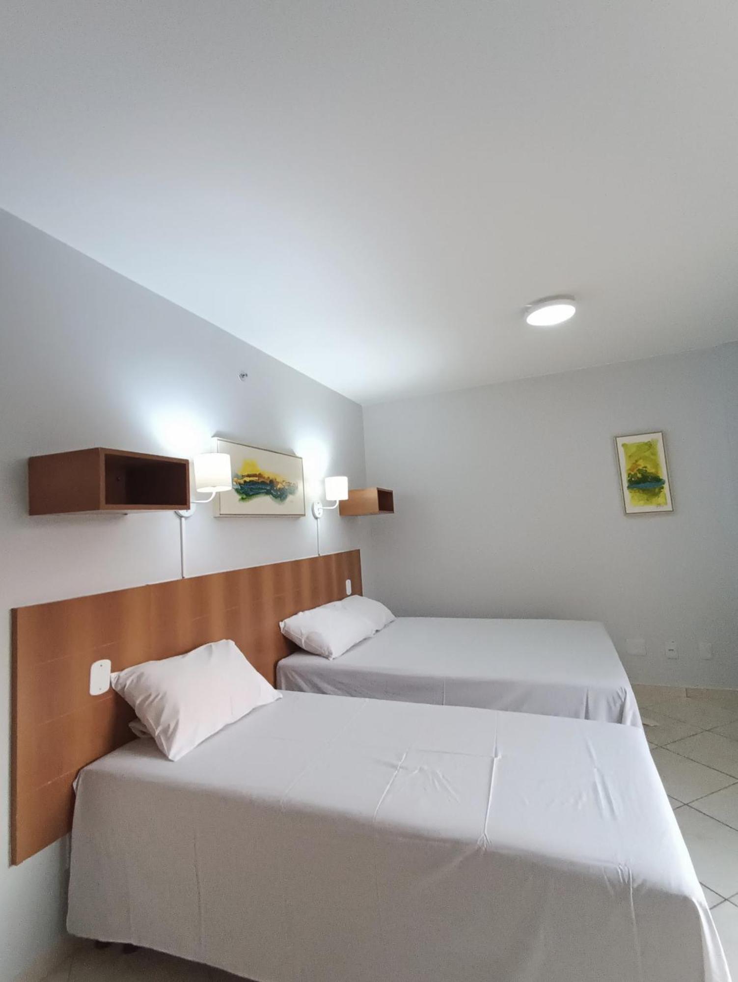 Flat Com Parque Aquatico Aparthotel Caldas Novas Bagian luar foto