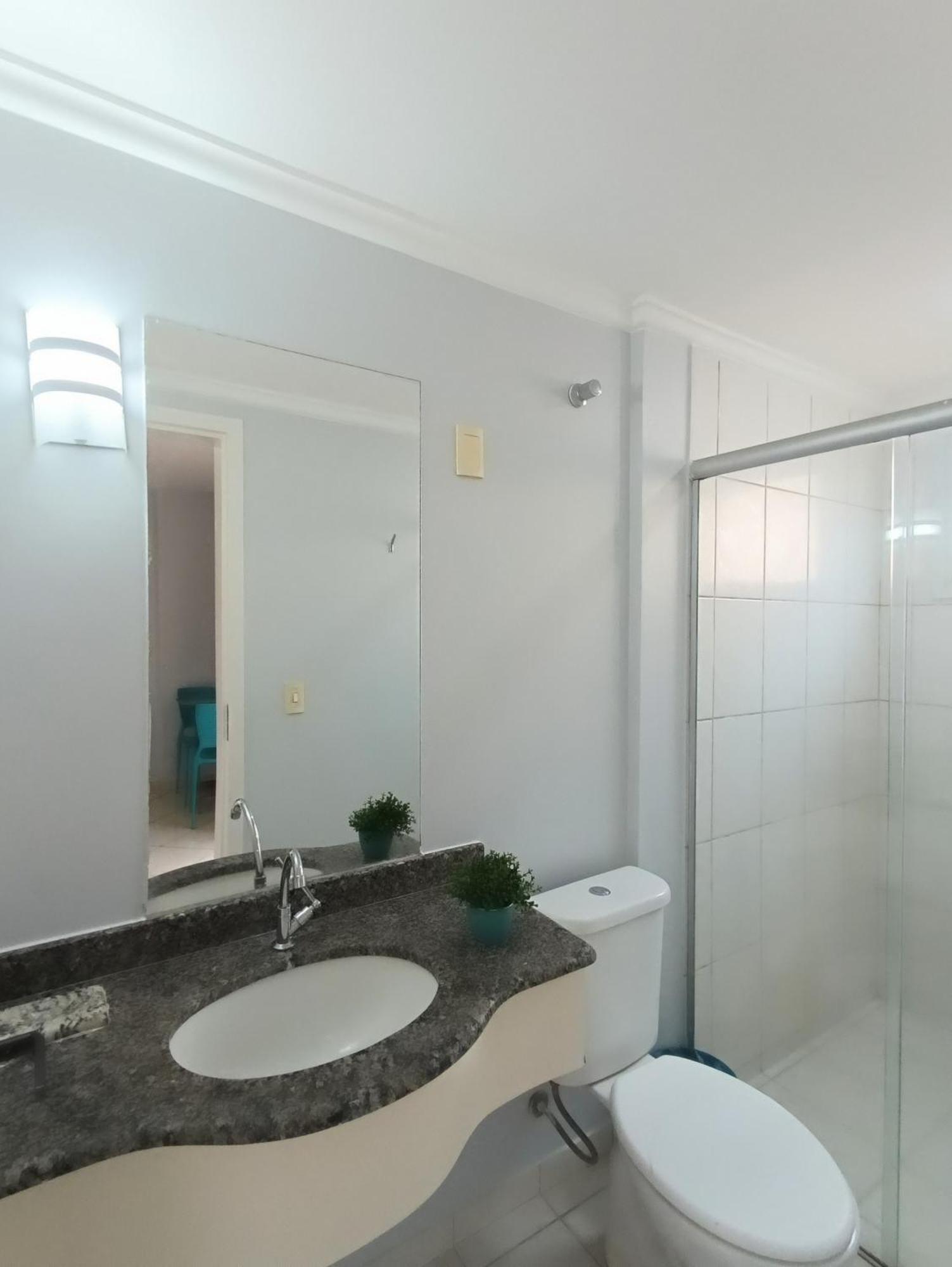 Flat Com Parque Aquatico Aparthotel Caldas Novas Bagian luar foto